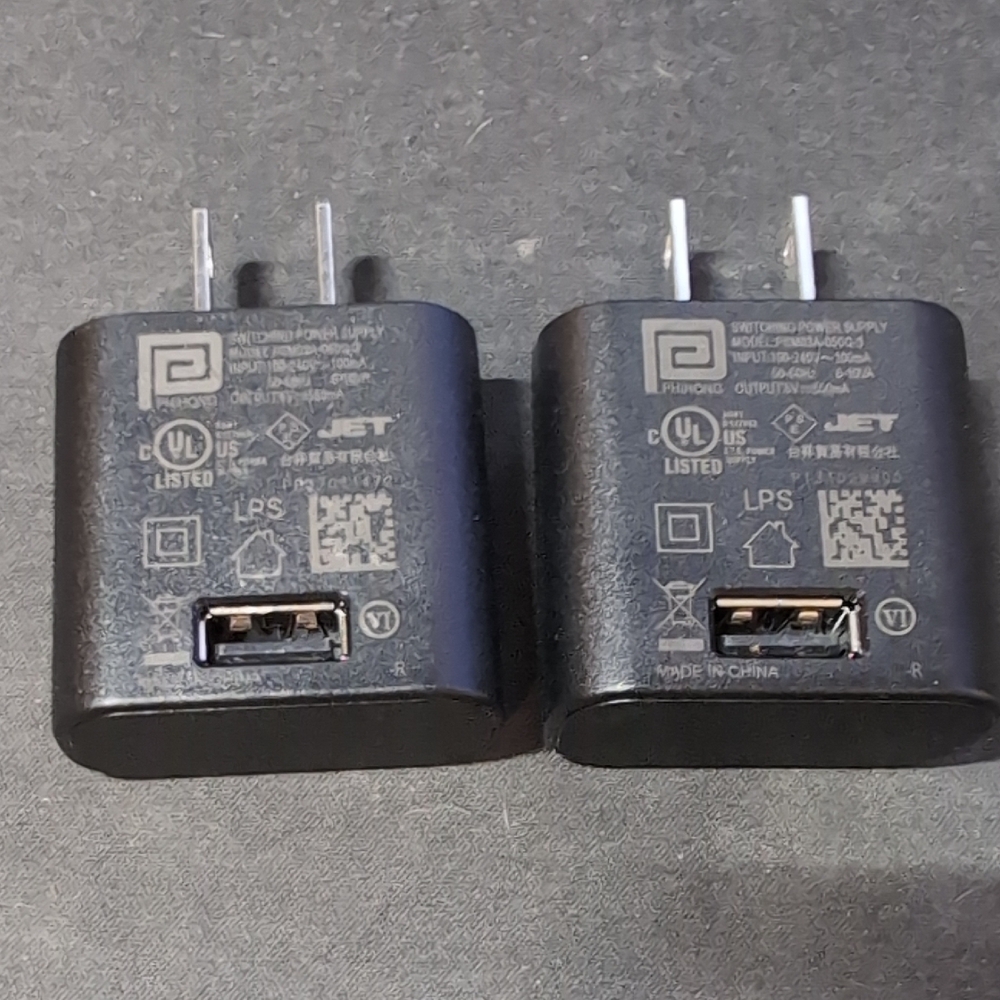 Two Phihong ELPSA-0800-3 USB wall charger/AC adapter